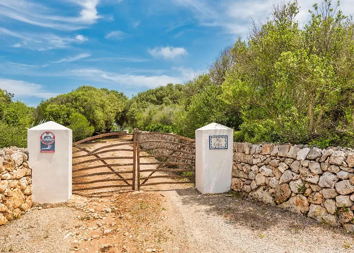 Mig Coster Sant Lluís